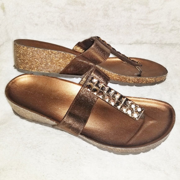 Nine West Metallic Bronze Jewel Wedge Sandals 7.5 - Picture 2 of 6